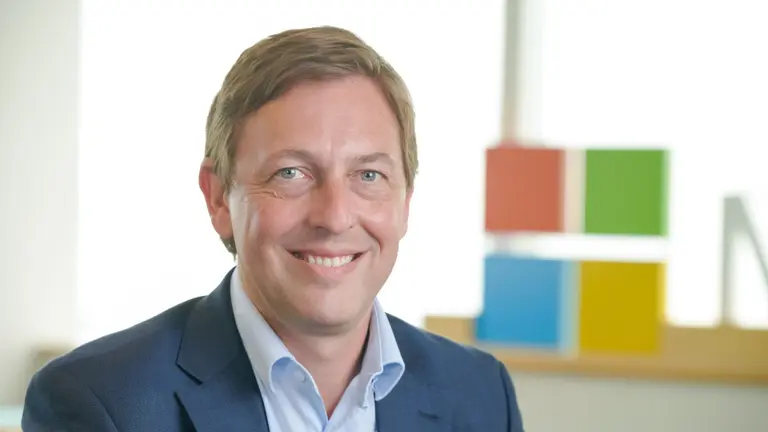 Microsoft revela por qué las grandes firmas argentinas redoblarán su inversión en IA hasta 2026