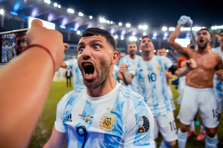 El Kun Agüero reveló en qué invierte su plata: las tres claves y el análisis de su cartera