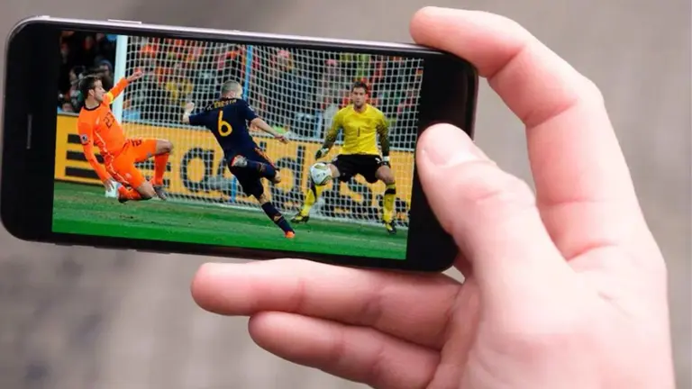 La Justicia bloqueó a Fútbol Libre y Megadeportes: ¿qué otras webs 'piratas' se salvaron (por ahora)?