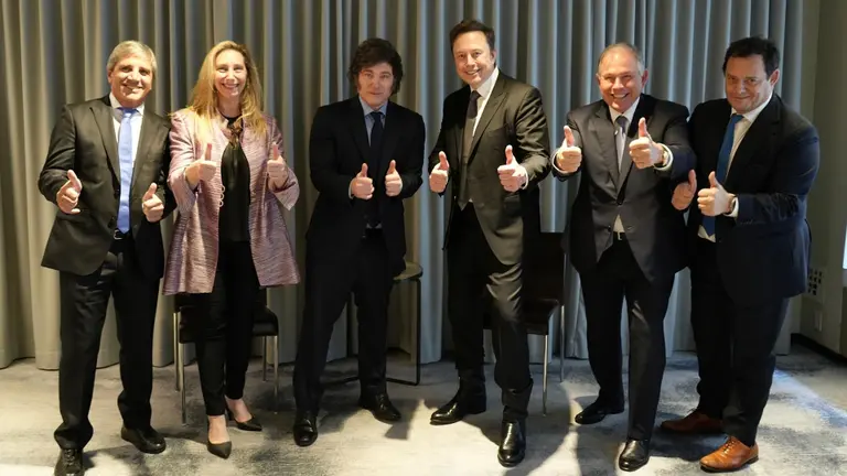 Musk posteó en X su interés por invertir en la Argentina luego de su encuentro con Javier Milei