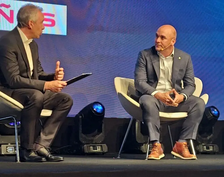 Interoperabilidad QR "incompleta", el rol del efectivo y los pagos en el transporte público: las definiciones del BCRA