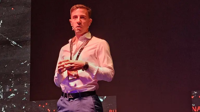 Según este experto, "muchos quieren cobrar sus salarios en cripto: ¿por qué hoy no se puede y qué hace falta?