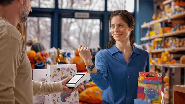 Pagos sin contacto y más crédito: cómo cambiaron los hábitos de consumo de los argentinos