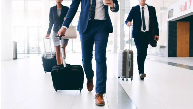 Viajes corporativos: cómo es la nueva herramienta de Mendel para reservas online