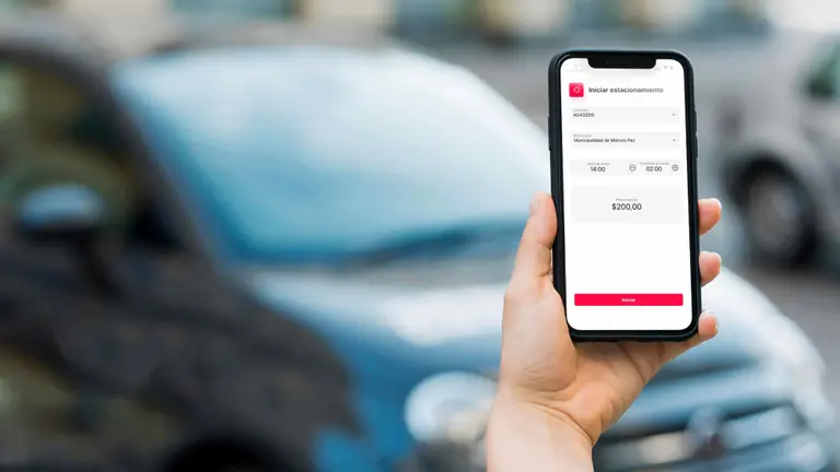 Una fintech ahora permite pagar el estacionamiento medido desde cualquier lugar: cómo lo hizo posible