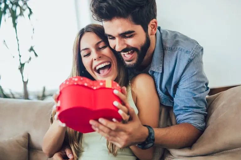 San Valentín: si aún no tenés el regalo, este banco te ofrece promociones y financiación