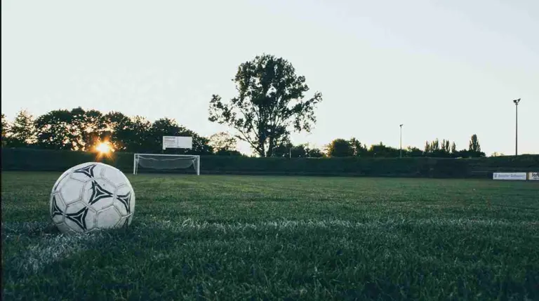 Fútbol y tokenización: AFA se une con Win Investments para financiar a todos los clubes argentinos