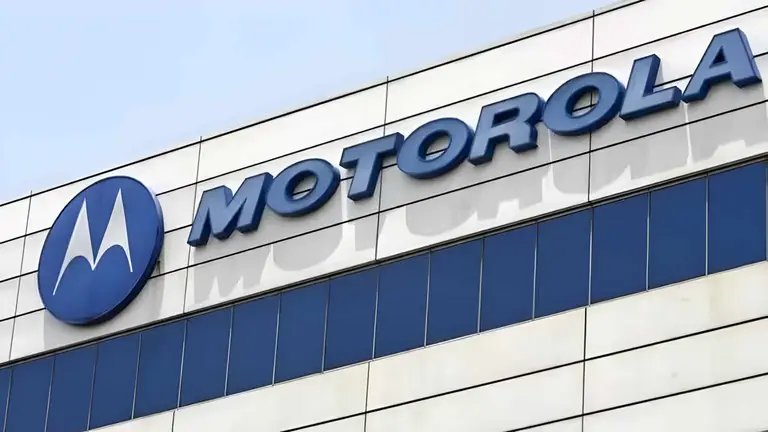 Motorola no quiere estancarse: adquiere firma de inteligencia artificial y anticipa nuevos lanzamientos