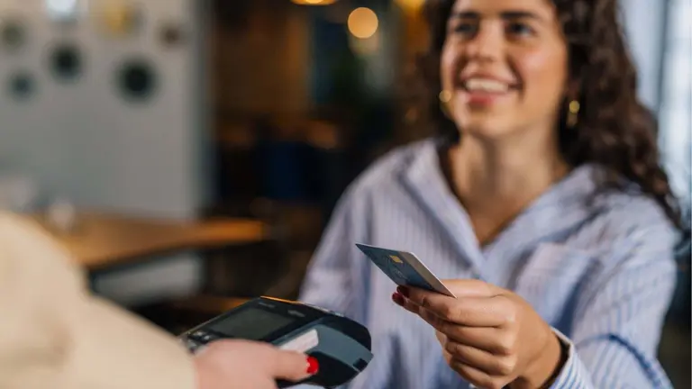 Banco Provincia revela el secreto para que bonifiques el costo de mantenimiento de todos tus paquetes