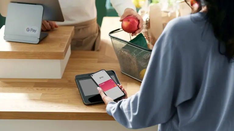 Ualá se suma a la Billetera de Google: cómo hacer pagos sin contacto desde el celular o smartwatch