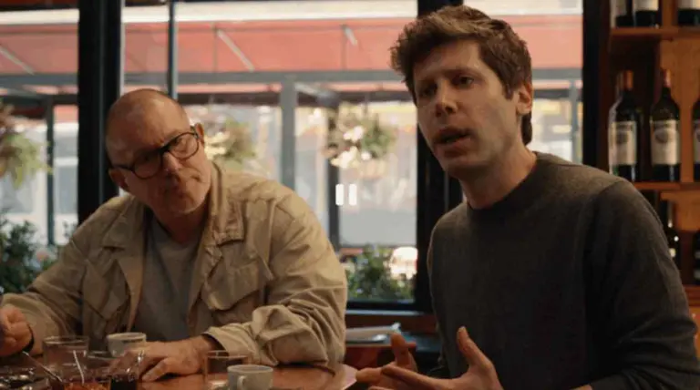 Así es el dispositivo secreto que Altman e Ive diseñan tras la compra de IO por OpenAI