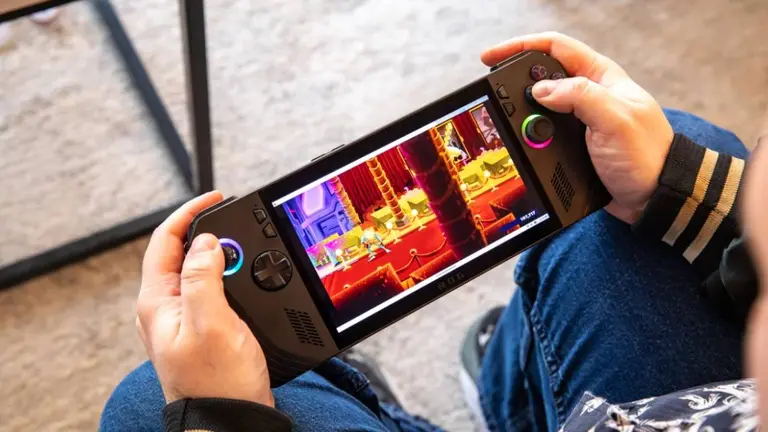 Microsoft lanza la primera Xbox portátil de la historia en alianza con Asus