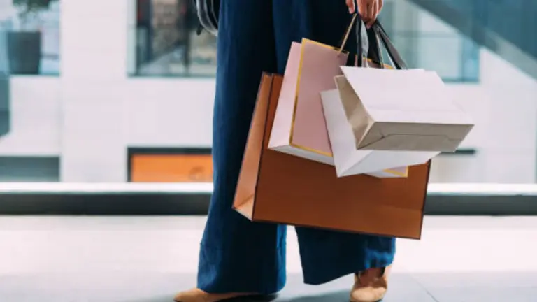 Compras navideñas más simples: la IA de Google encuentra ofertas y hasta compra por vos