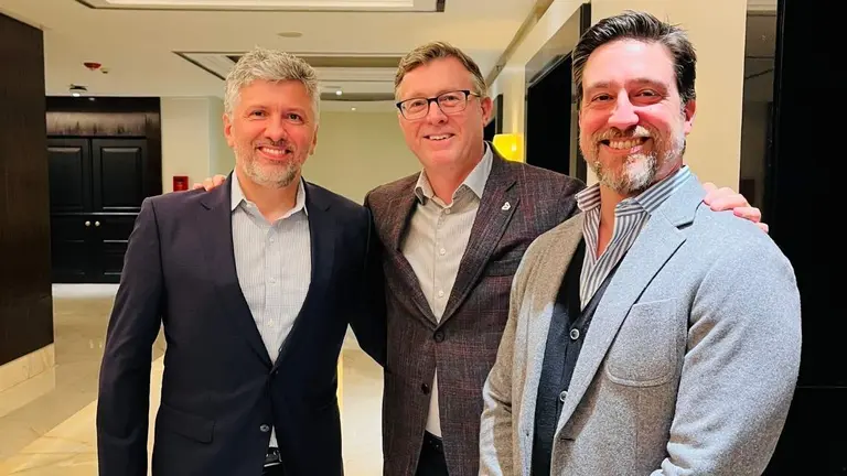 BMC se reinventa y "pone el ojo" en Argentina: IA, nube, banca, educación e inversiones