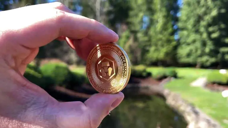 Trump Media y Crypto.com se asociaron para lanzar tesorería de 6.400 millones de tokens CRO