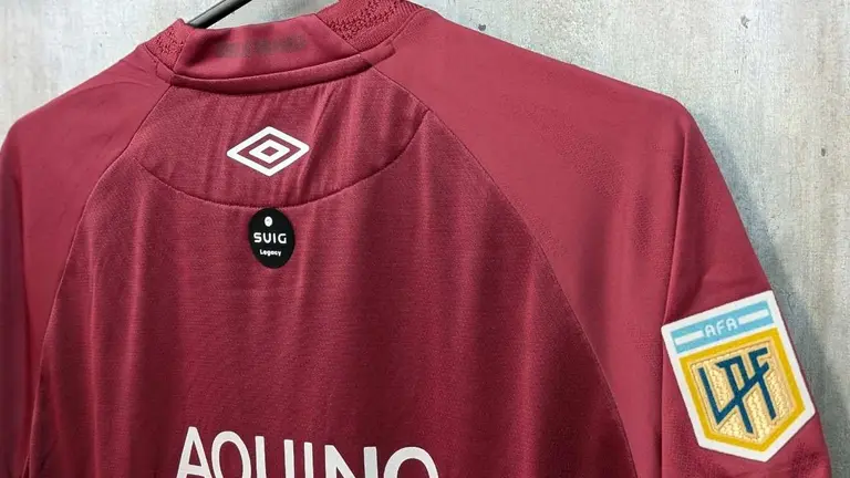 Camisetas originales usadas por jugadores: startup revoluciona el fútbol argentino con tecnología NFC