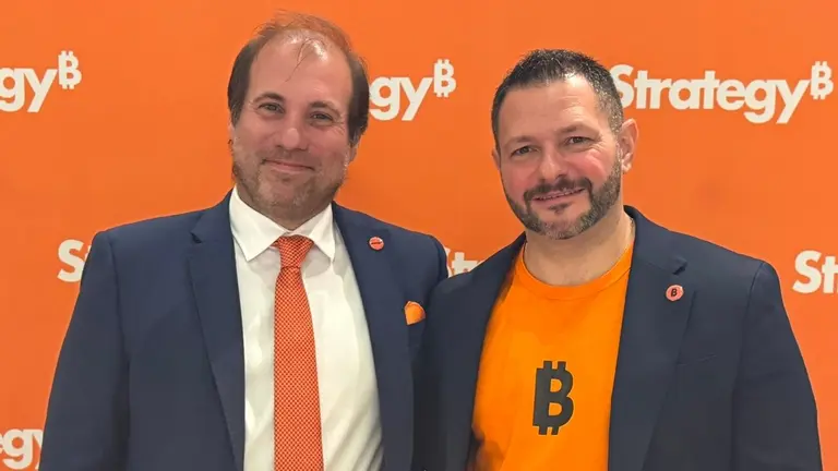 Con IA y talento joven, Strategy crece en Argentina y se adelanta a nuevos récords de Bitcoin