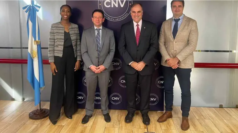 Tokenización en Argentina: la CNV compartió su normativa con representantes de EE.UU.