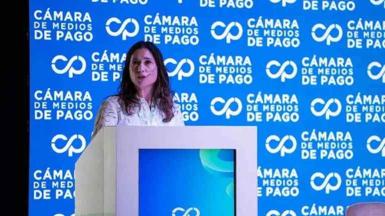 Billeteras, bancos, procesadores y tarjetas se reagrupan: la agenda de medios de pago en Argentina