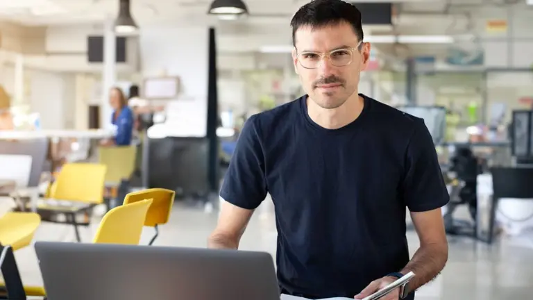 Son sanjuaninos y crearon una app con IA que conecta datos médicos y mejora la atención a pacientes