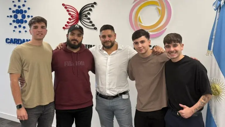 Es argentino y creó una plataforma que tokeniza autos y aviones: cómo funciona Mercado Cripto