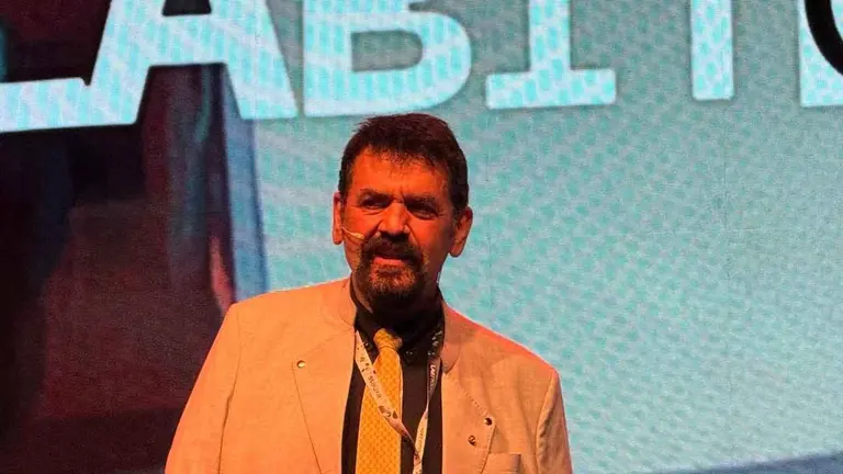 La leyenda cripto que se proclamó "libertario" y dice que Argentina va camino a ser "la Suiza del Sur"