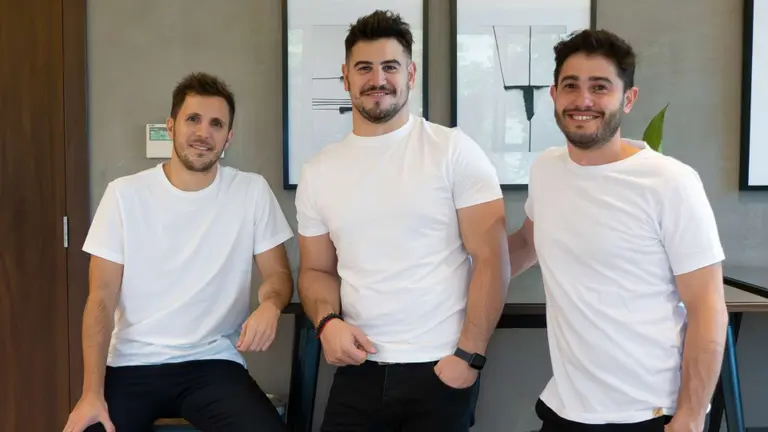 Argentinos usan IA y big data en máquinas expendedoras: son "número uno" del mundo y levantaron u$s2 millones