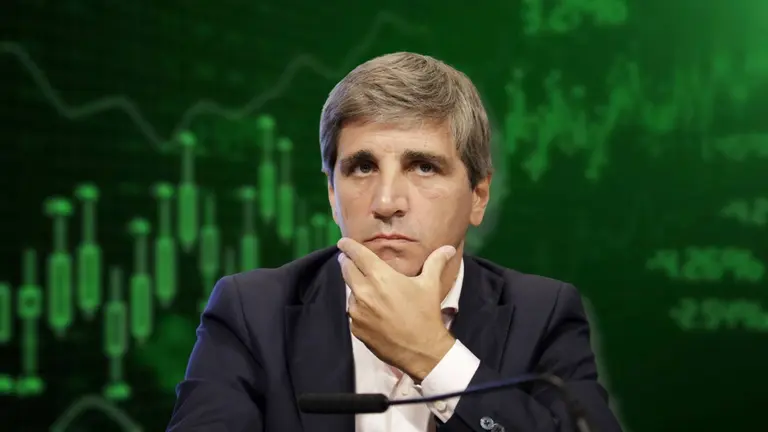 Los activos que mira la City para invertir en diciembre: ¿conviene posicionarse en pesos o dólares?