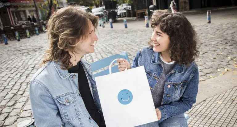 Grabr integra pagos directos en USDC y elimina costos extras en compras internacionales