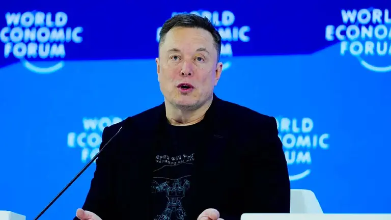 Musk propone usar robots con inteligencia artificial para el cuidado de personas mayores