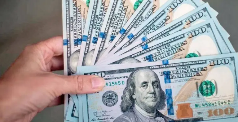 Del colchón a la economía real: el nuevo régimen para invertir pequeñas sumas en empresas