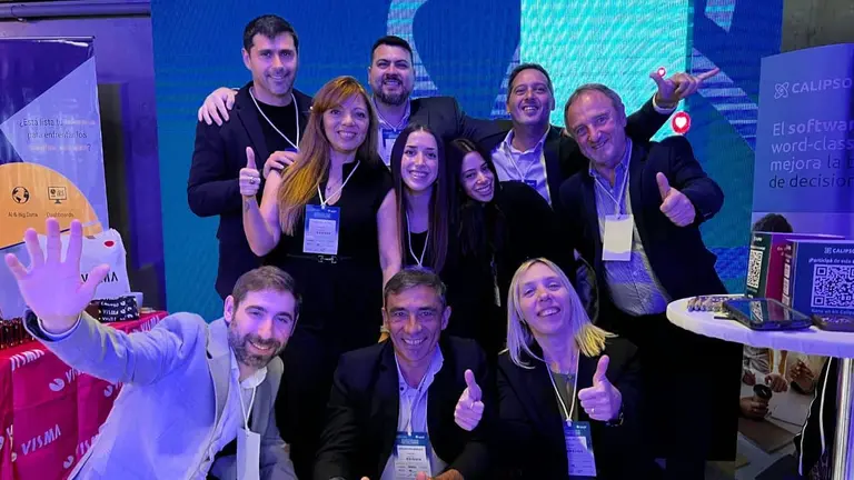 Cómo escalar tu PyME sin perder el control: la estrategia de esta startup con agentes de IA y gestión cloud