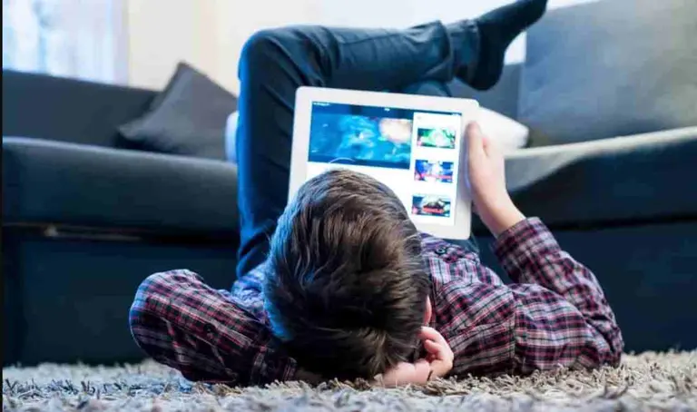 Animación con IA: el nuevo plan de Google para proteger a los chicos en YouTube