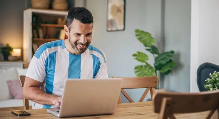 Provincia Compras lanza cuatro jornadas de 18 cuotas sin interés para anticiparse al Mundial