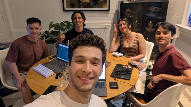 Crean una app para que los restaurantes vendan más vía take away sin depender de Rappi y PedidosYa