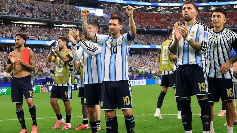 El "Efecto Mundial" en el bolsillo: qué compran los argentinos y cómo pagan cuando juega la Selección