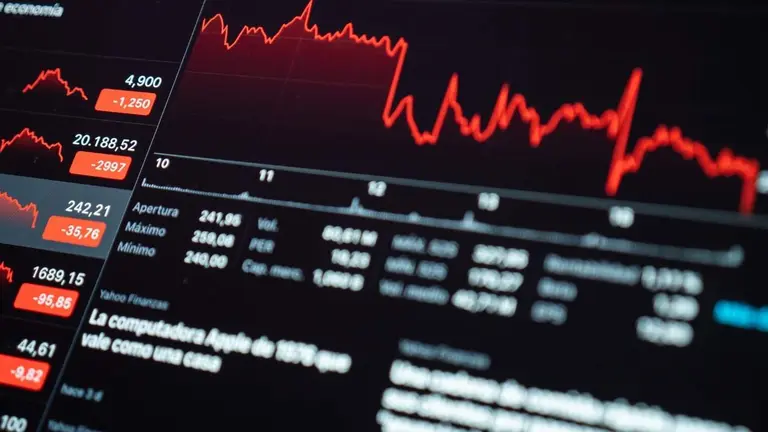 Señales de alarma para Bitcoin: pierde soporte clave y el mercado advierte un punto de inflexión