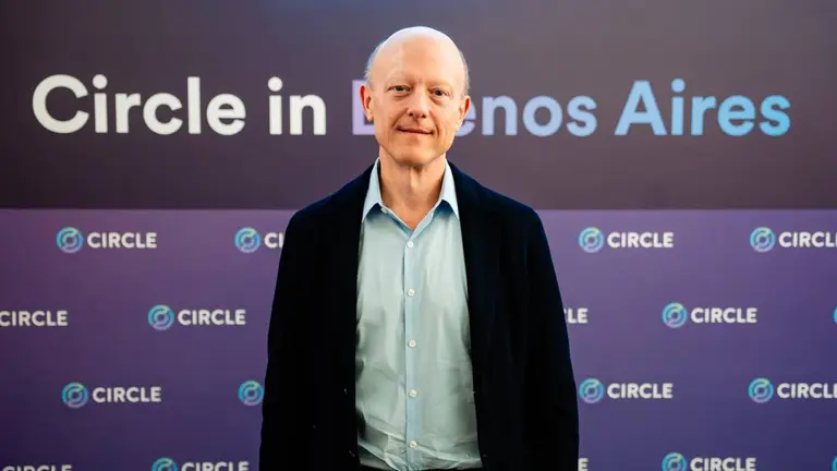USDC apuesta por la Argentina y se la juega por una fecha para la primera ley cripto en el país