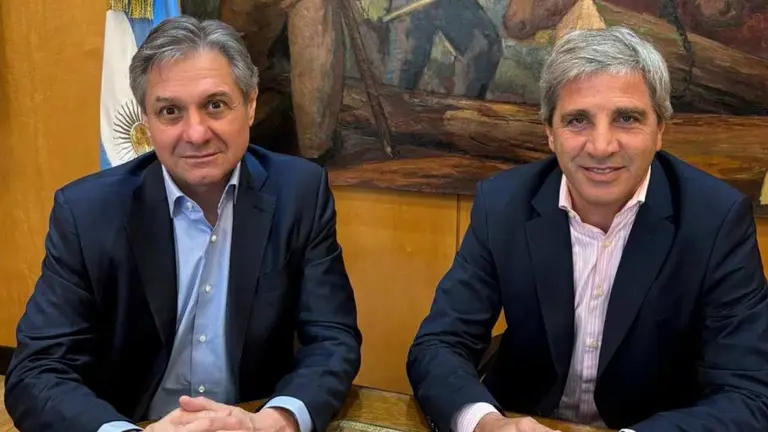 Daza celebró la suba de Moody's y aseguró que va a "reducir el costo del crédito" para los argentinos