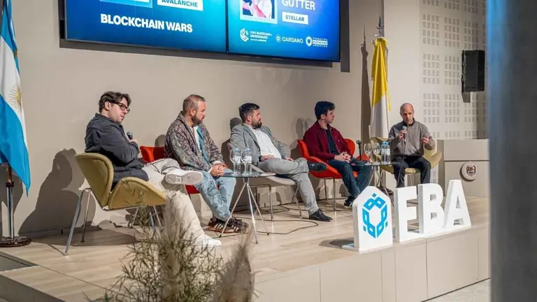 Más de 25 universidades argentinas debatieron sobre el presente y el futuro de la blockchain