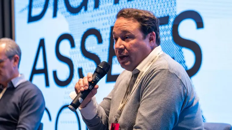 Cómo YPF Luz llevó la energía a la blockchain y reinventó las operaciones del sector eléctrico