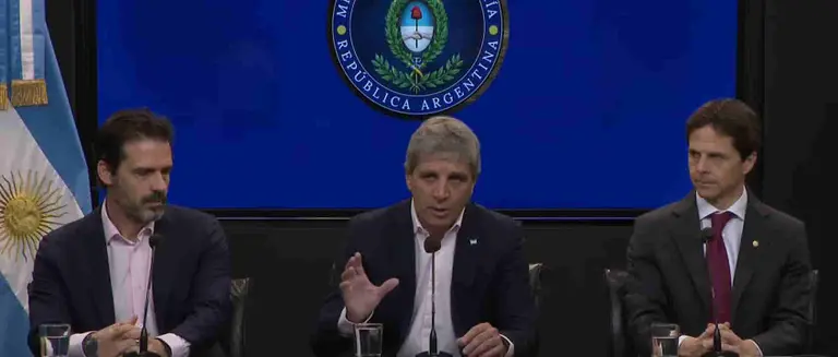 El Gobierno anunció un nuevo esquema de créditos hipotecarios UVA con un fondo que maneja ANSES