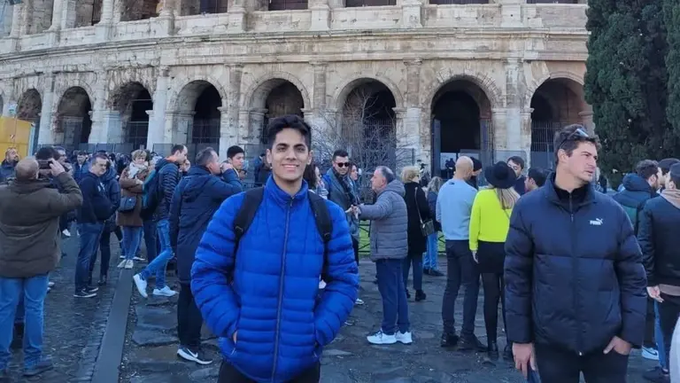 Marcelo Ifran Singh en el Coliseo Romano