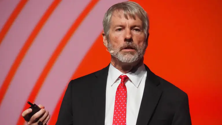 Michael Saylor, fundador de Strategy, ofrece su ponencia en una conferencia de tecnología
