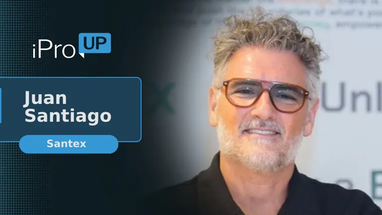 imagen de Juan Santiago, CEO de Santex