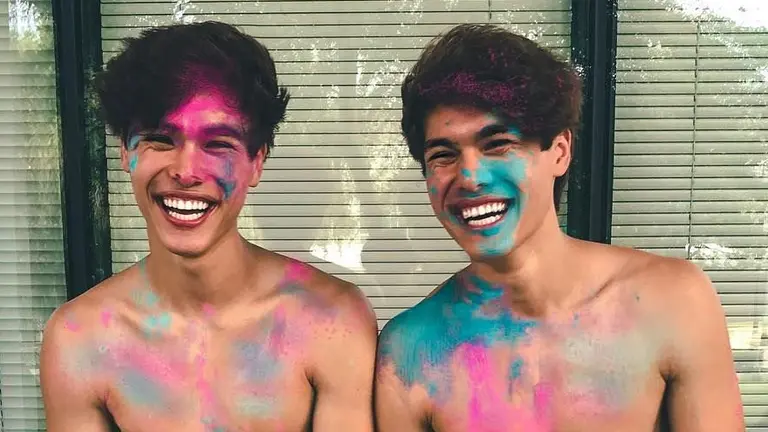 La red social china, en el centro de la escena: dos influencers de TikTok, arrestados por fingir robos bancarios