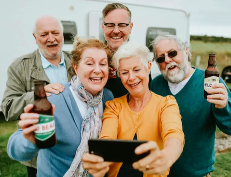 Baby Boomers: ¿por qué aseveran que es la generación conectada con la innovación y la plenitud?