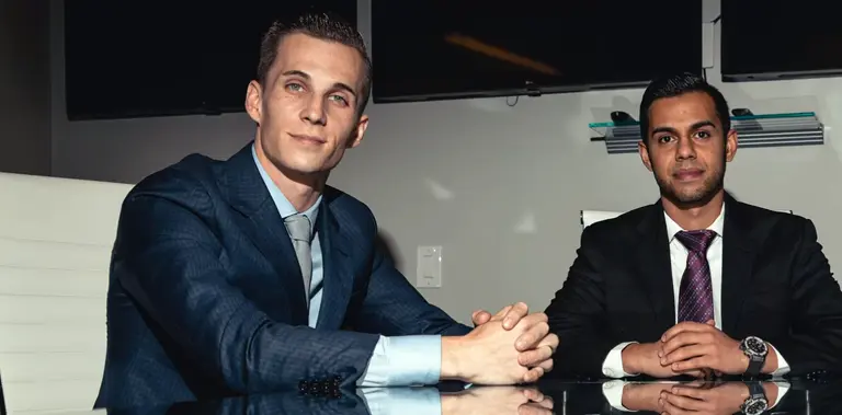 "Criptoestafas", el documental de Netflix que expone uno de los fraudes más audaces de la historia