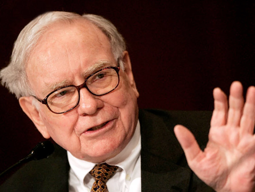 El primer sueldo de Warren Buffet y su 