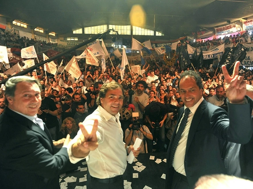 Scioli redobla la apuesta: quot La Dos quot se lanza en Capital